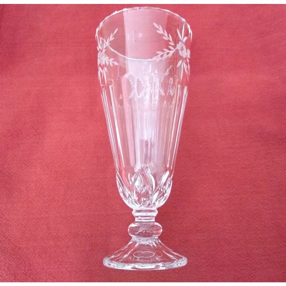 ETCHED CLEAR GLASS FLUTED CRYSTAL‎ FOOTED 10.75